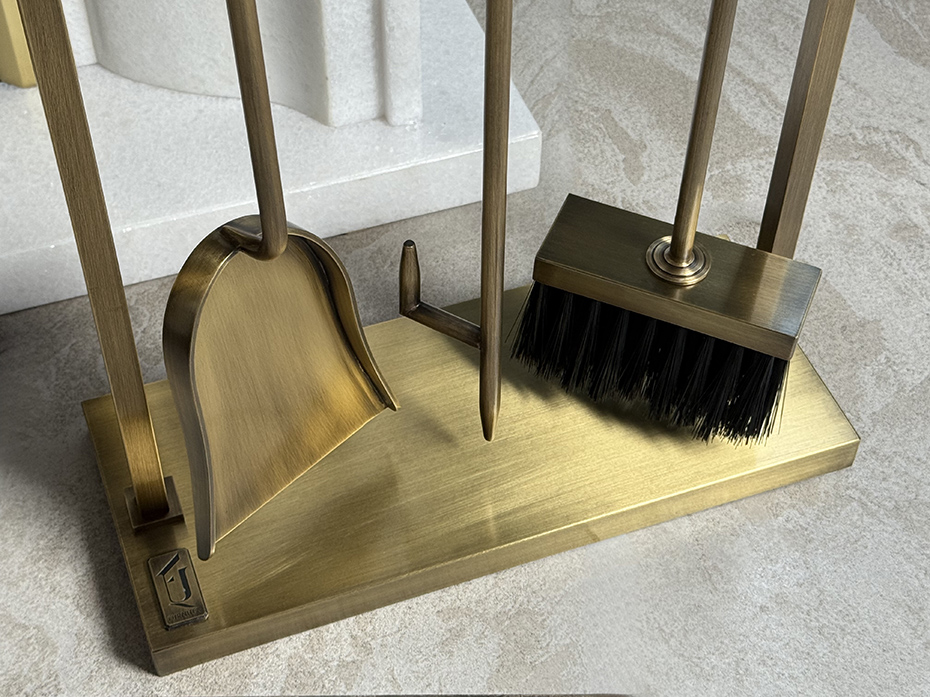 Каминный набор FURNITEK FG-05022 античная латунь