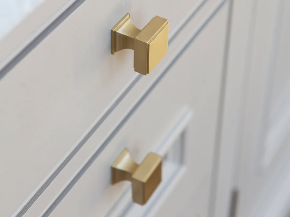 Мебельная ручка-кноб Armac Martin Jefferson 38 мм полированный хром