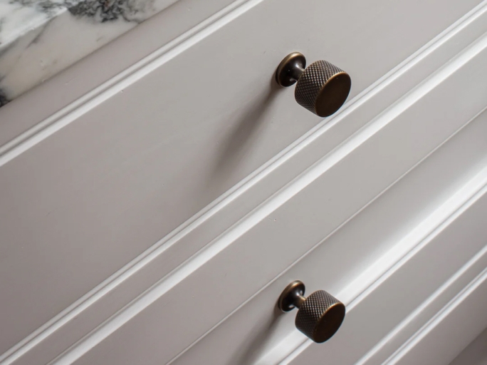 Мебельная ручка-кноб Armac Martin Sparkbrook 32 мм матовый никель